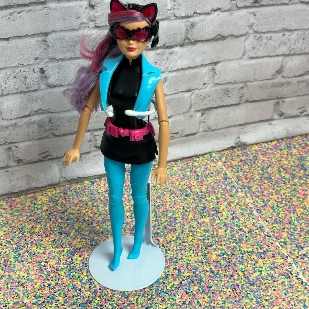 Barbie Spy Squad Cat Burglar 2015 Doll DHF18 Outfit Mask Cat Ears Articulated